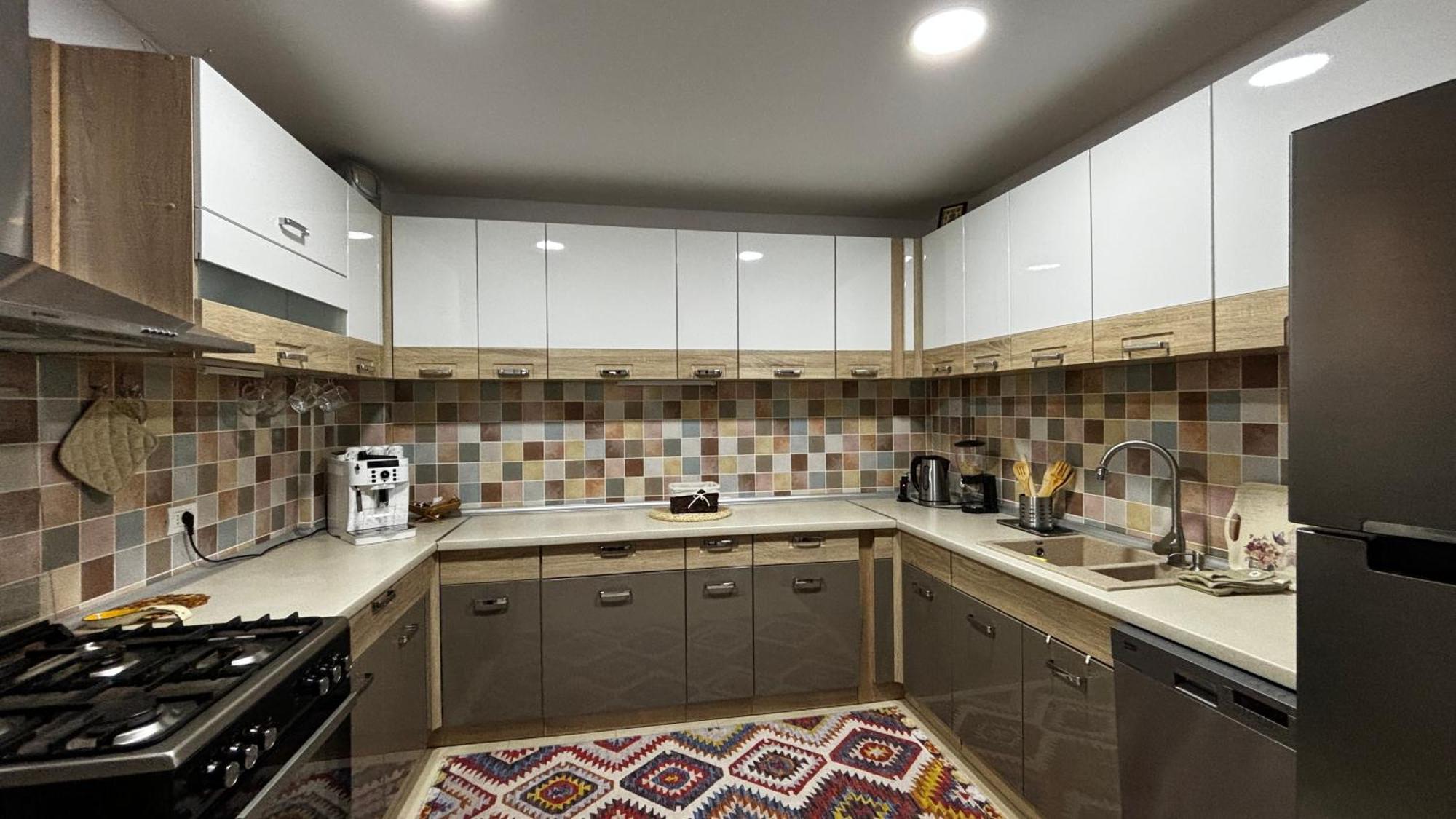 Skyline Villa أَزوغا المظهر الخارجي الصورة