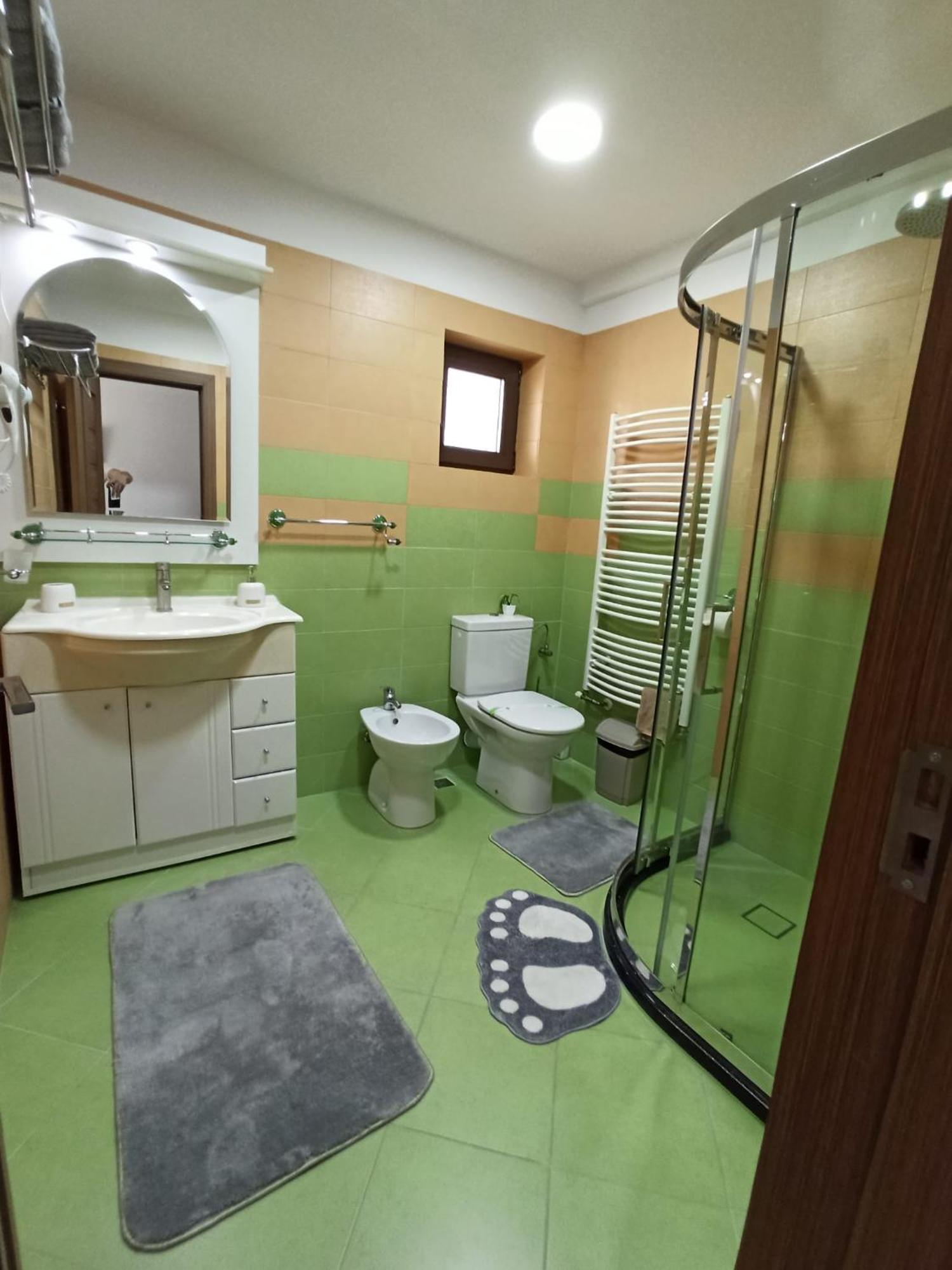Skyline Villa أَزوغا المظهر الخارجي الصورة