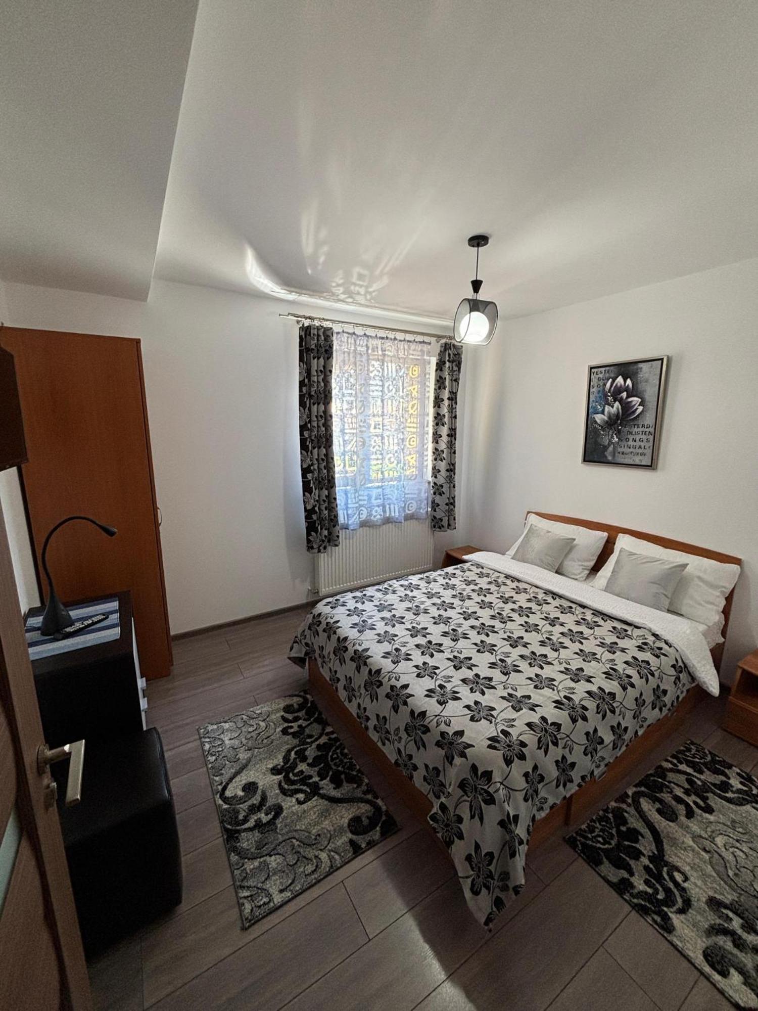 Skyline Villa أَزوغا المظهر الخارجي الصورة